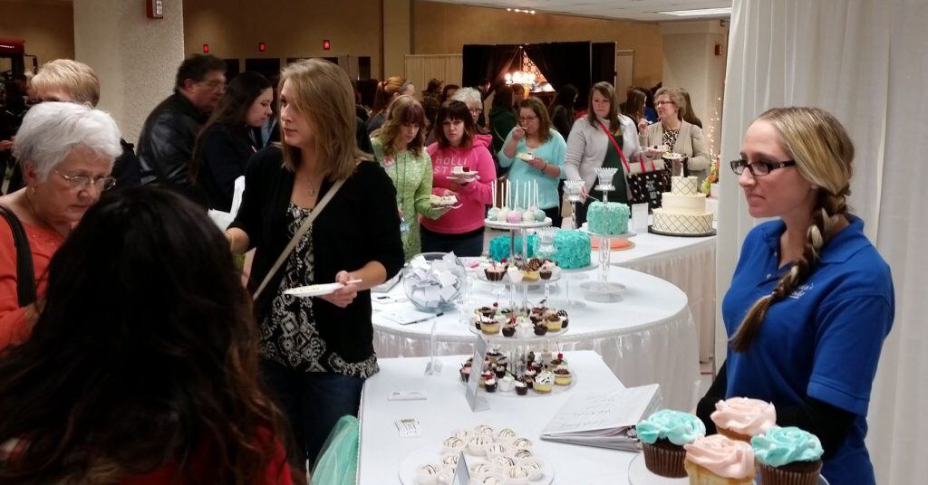 Linda's Bakery - 40th Anniversary